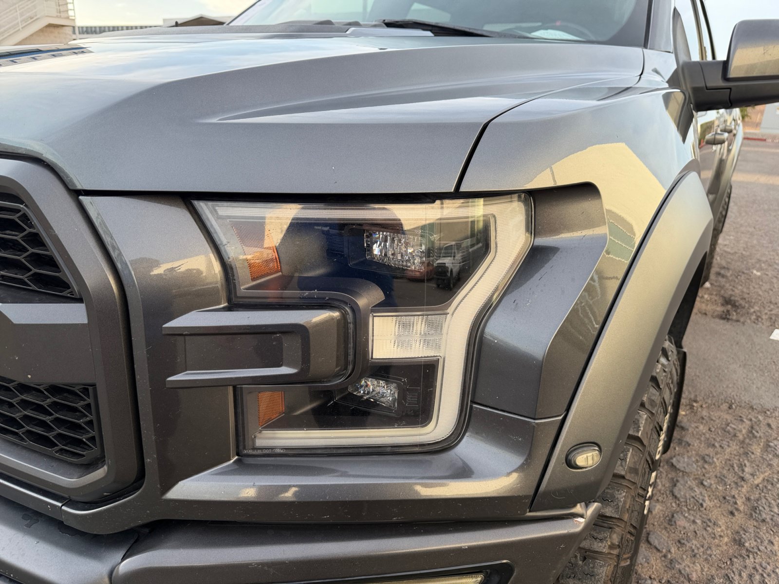 Used 2020 Ford F150 Raptor w/ Equipment Group 802A Luxury AWD/4WD image 9