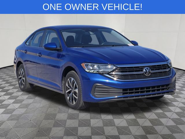 Used 2024 Volkswagen Jetta S image 3