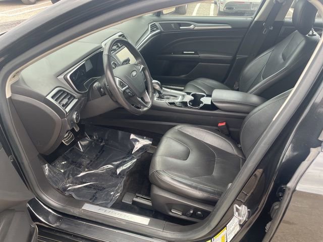 Used 2014 Ford Fusion Titanium image 9