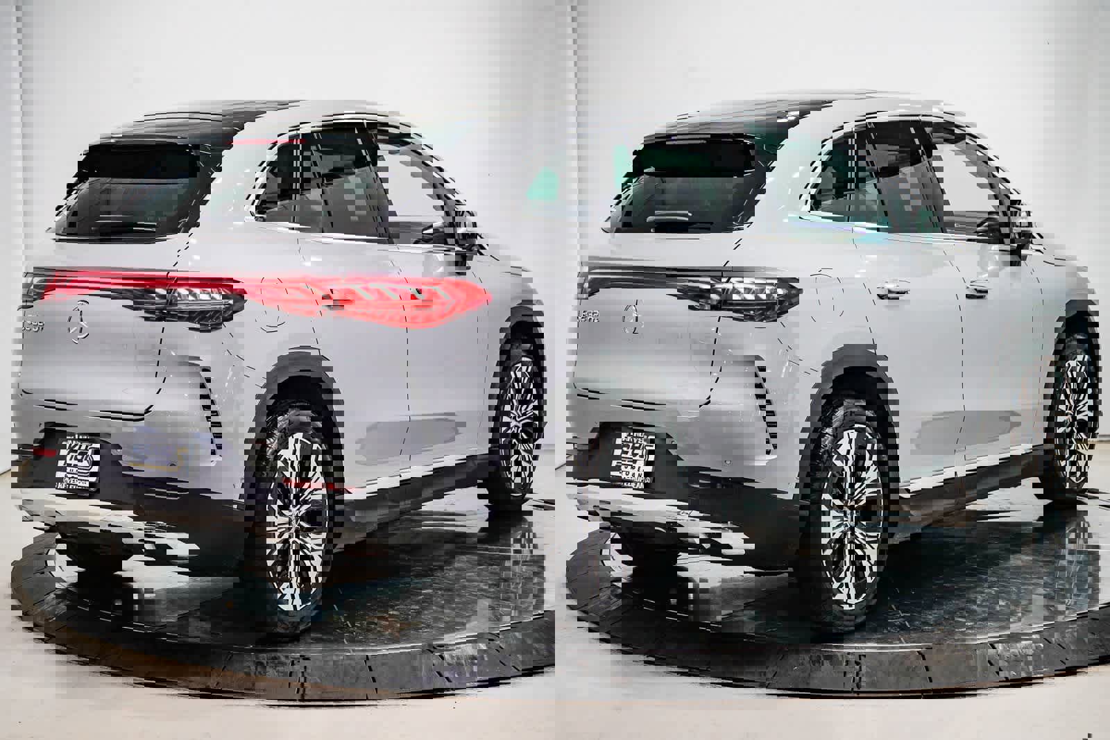 Used 2026 Mercedes-Benz EQE 320+ SUV image 4