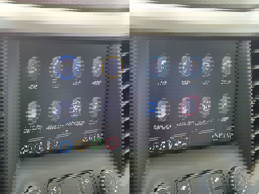 Used 2023 GMC Acadia SLE w/ Driver Convenience Package image 28