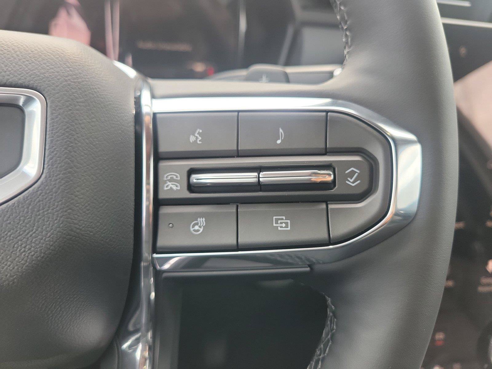 New 2027 GMC Terrain Elevation w/ Elevation Premium Package FWD image 25