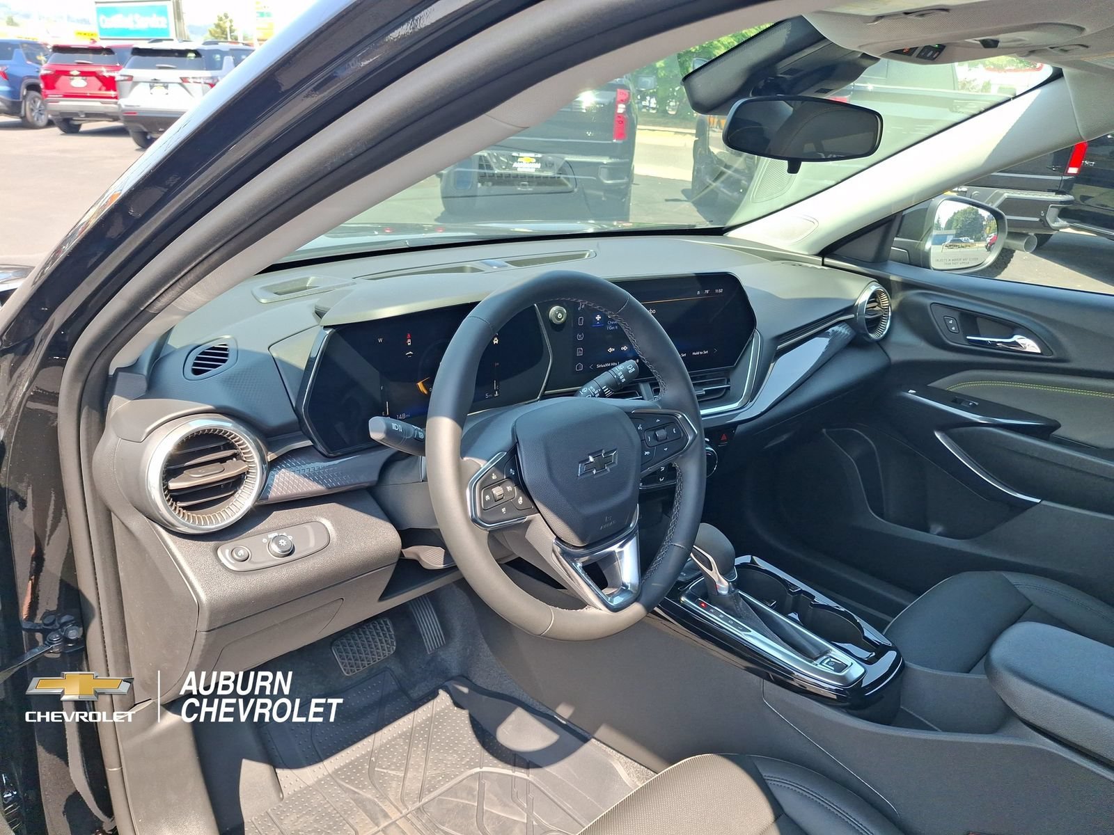 New 2026 Chevrolet Trax ACTIV w/ Driver Confidence Package FWD image 14
