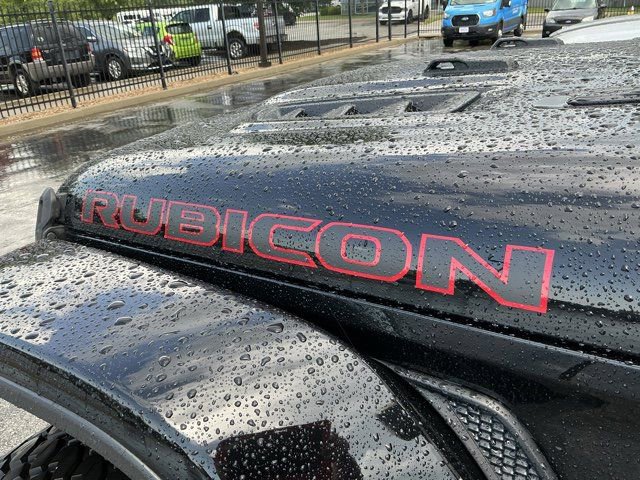 Used 2020 Jeep Gladiator Rubicon AWD/4WD image 16