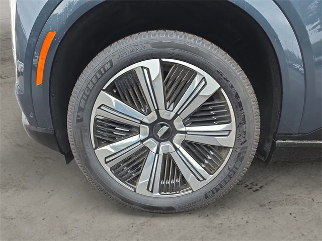 Used 2025 Cadillac Escalade IQ Sport 1 AWD/4WD image 14