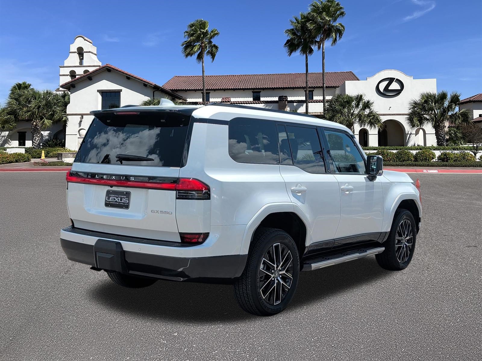 Certified 2025 Lexus GX 550 w/ Accessory Package (2T) AWD/4WD image 2