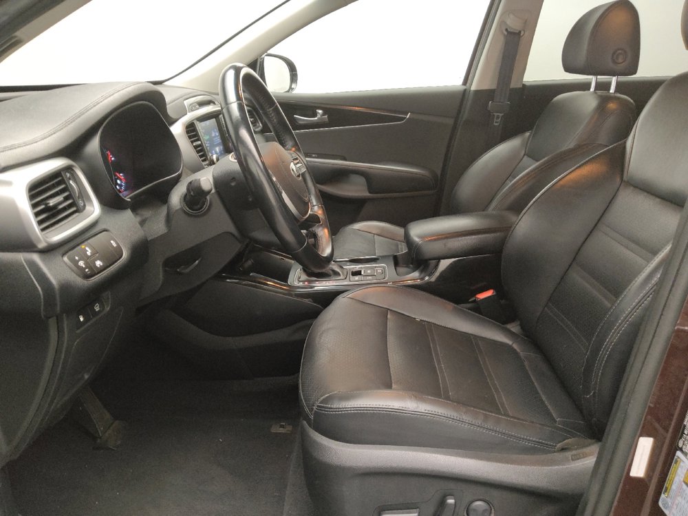 Used 2019 Kia Sorento EX image 17