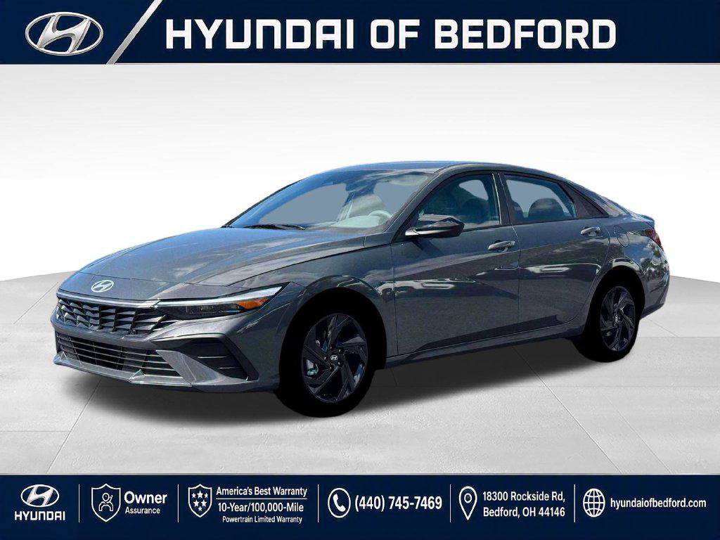New 2026 Hyundai Elantra Sport FWD image 2