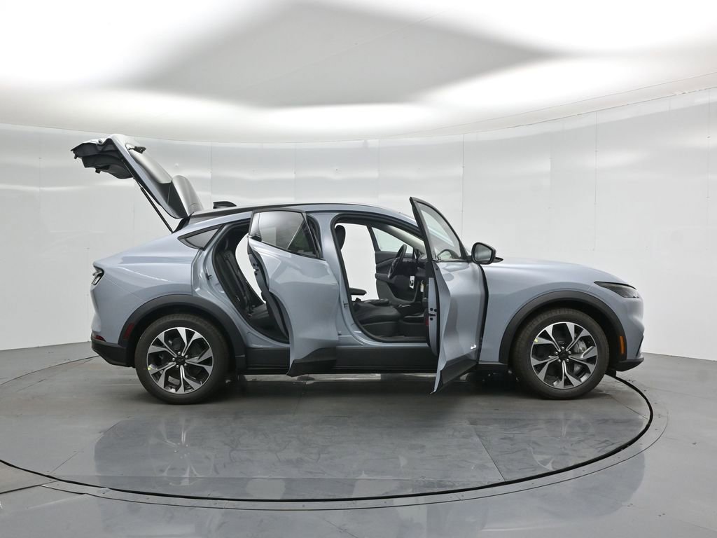 New 2026 Ford Mustang Mach-E Select image 4