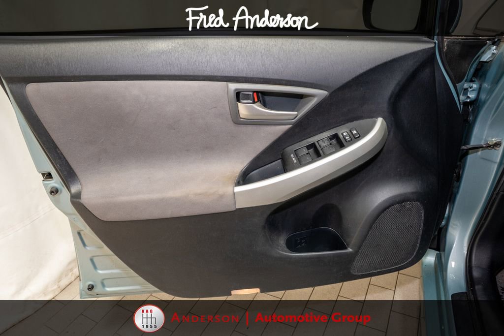 Used 2015 Toyota Prius Two FWD image 10