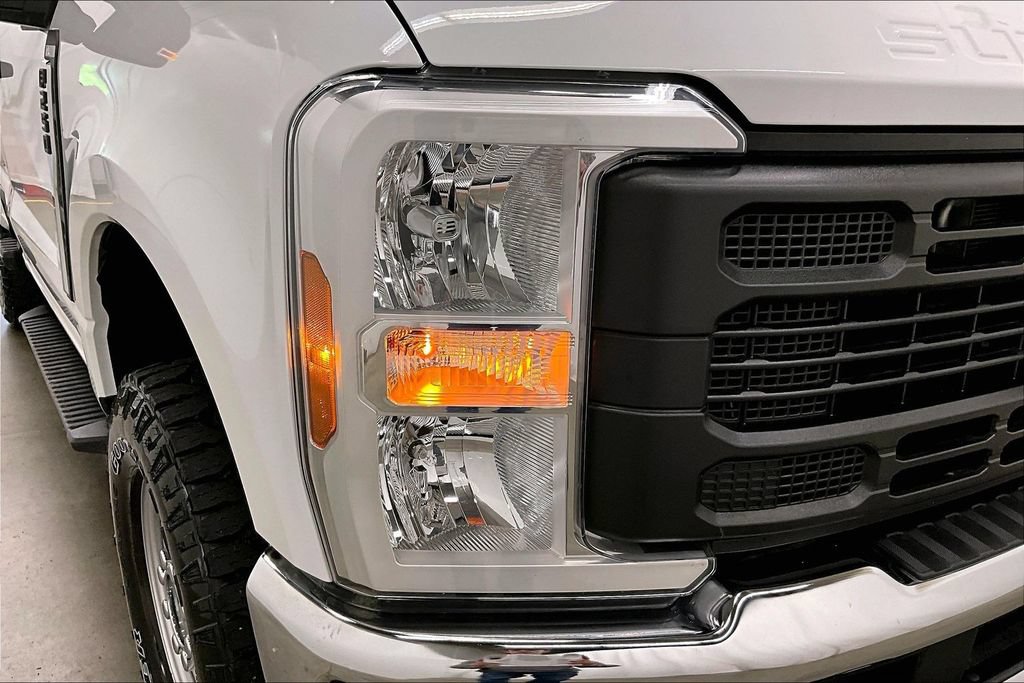 Used 2024 Ford F250 XL w/ XL Off-Road Package AWD/4WD image 27