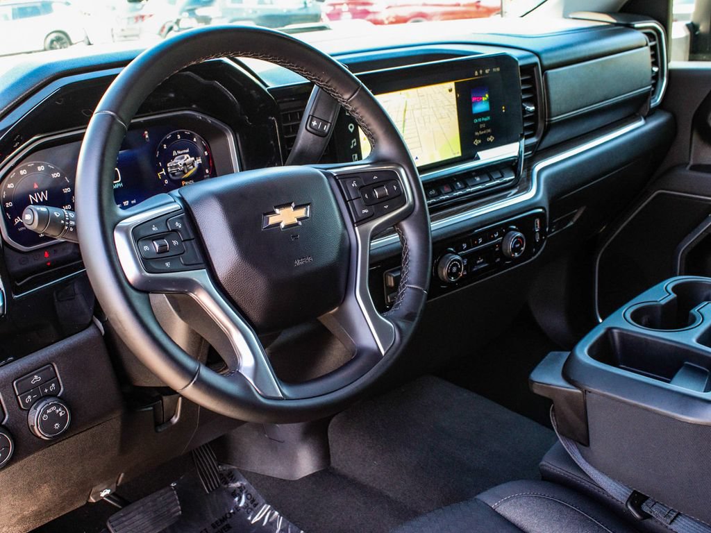 Used 2026 Chevrolet Silverado 2500 LT AWD/4WD image 15