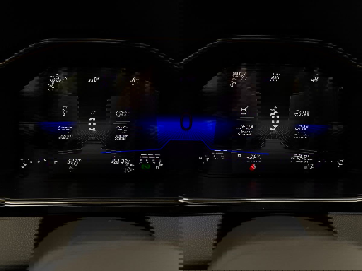 Used 2025 Volkswagen Jetta Sport image 10