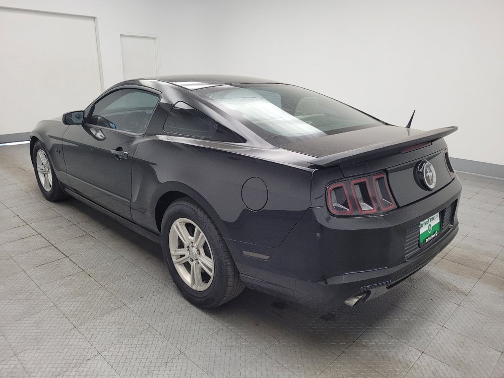 Used 2014 Ford Mustang Coupe RWD image 5