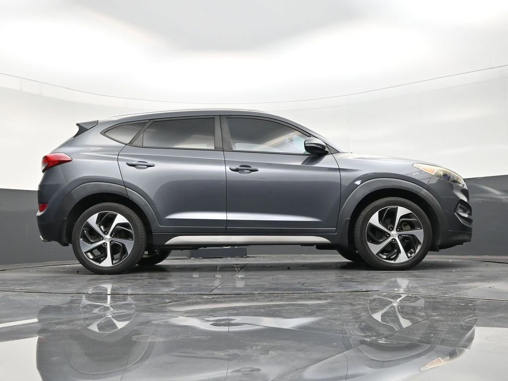 Used 2018 Hyundai Tucson Sport FWD image 24