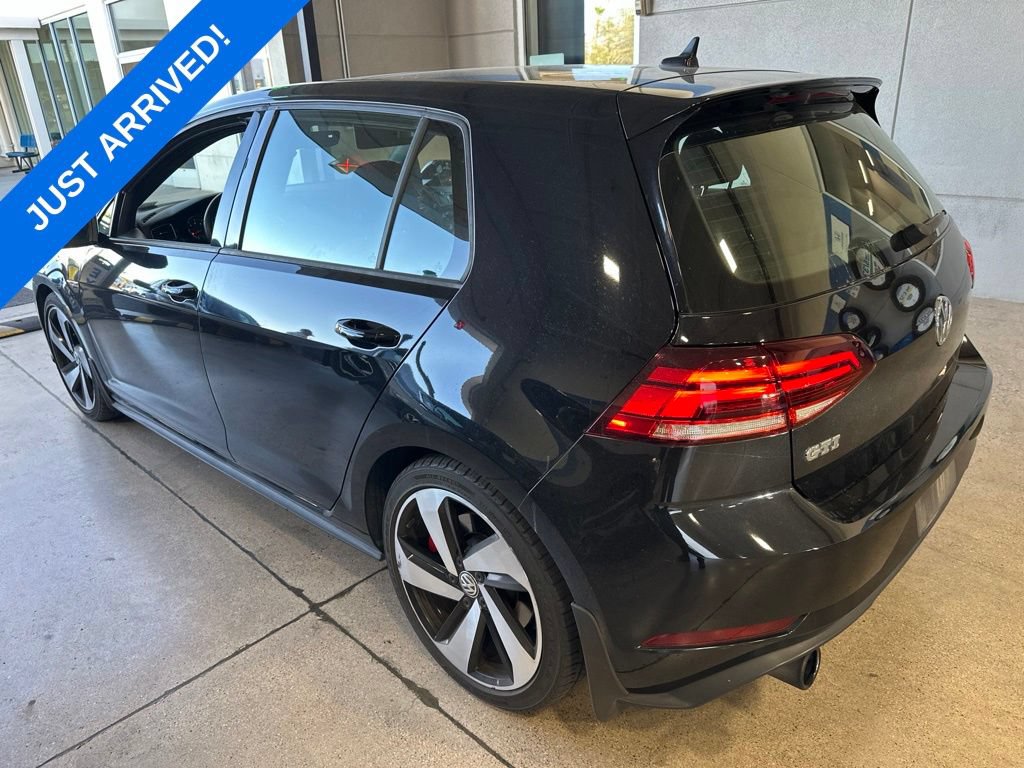 Used 2018 Volkswagen GTI SE FWD image 4