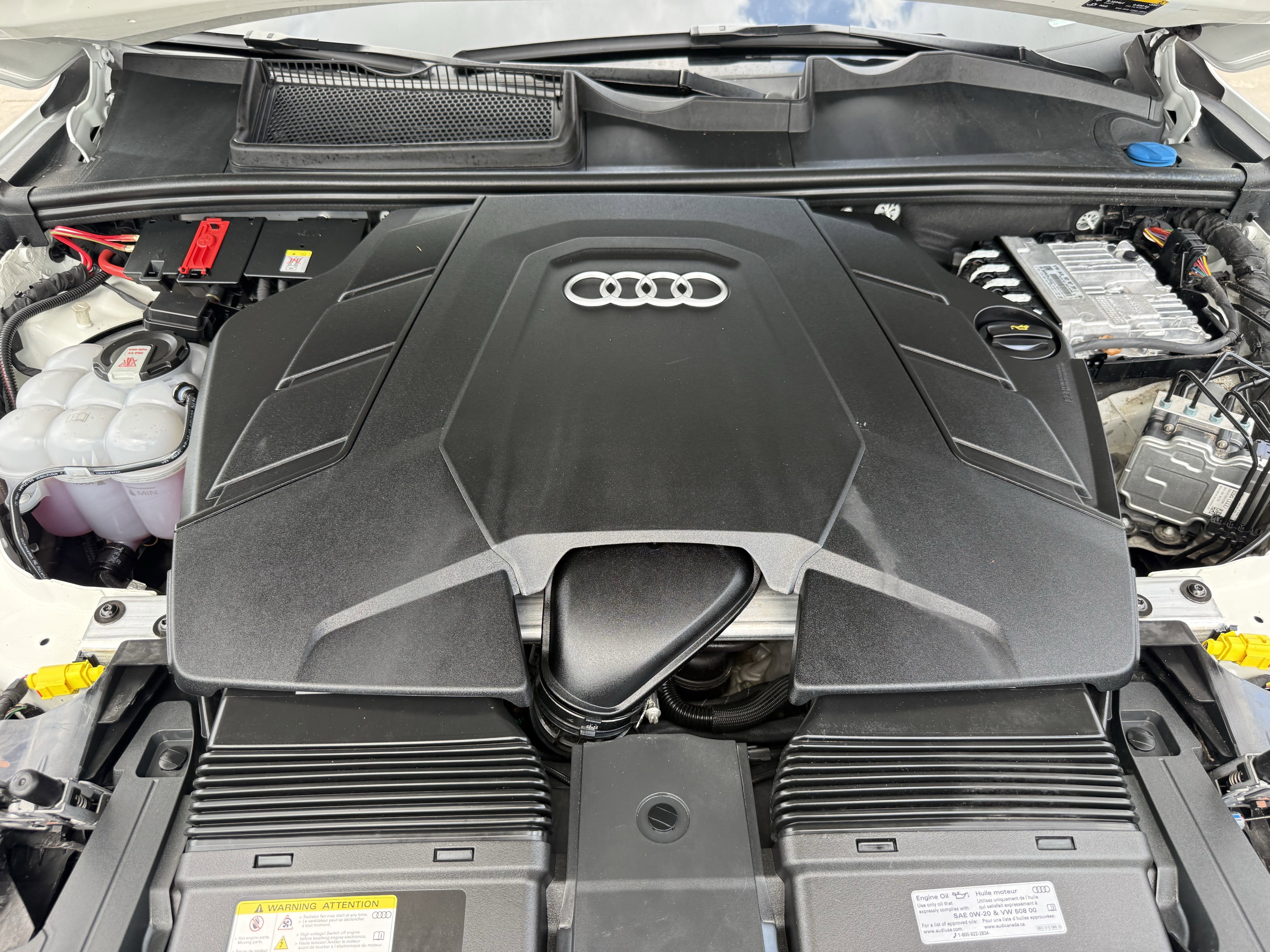 Used 2025 Audi Q7 3.0T Premium Plus AWD/4WD image 32