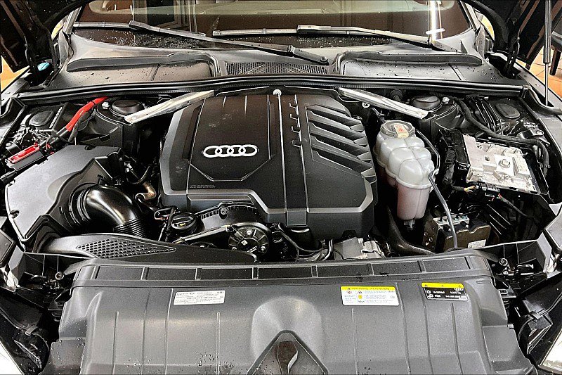 Used 2021 Audi A5 2.0T Premium Plus w/ Premium Plus AWD/4WD image 13