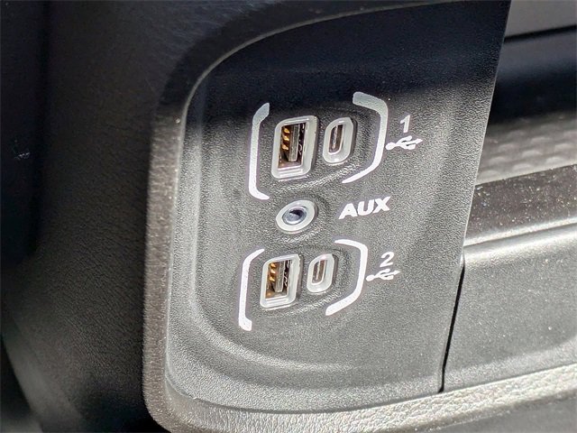 Used 2024 RAM 2500 Tradesman w/ Chrome Appearance Group image 22