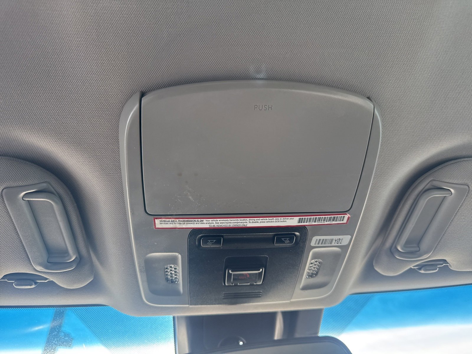 Used 2020 Toyota Camry SE image 13