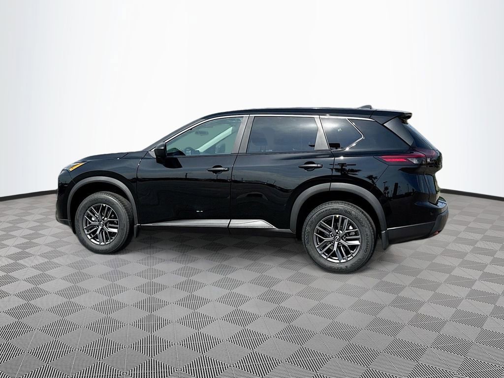 Used 2026 Nissan Rogue S FWD image 6