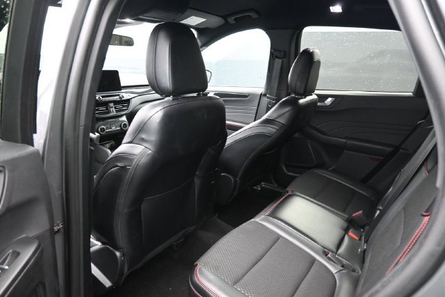 Used 2025 Ford Escape ST-Line AWD/4WD image 12