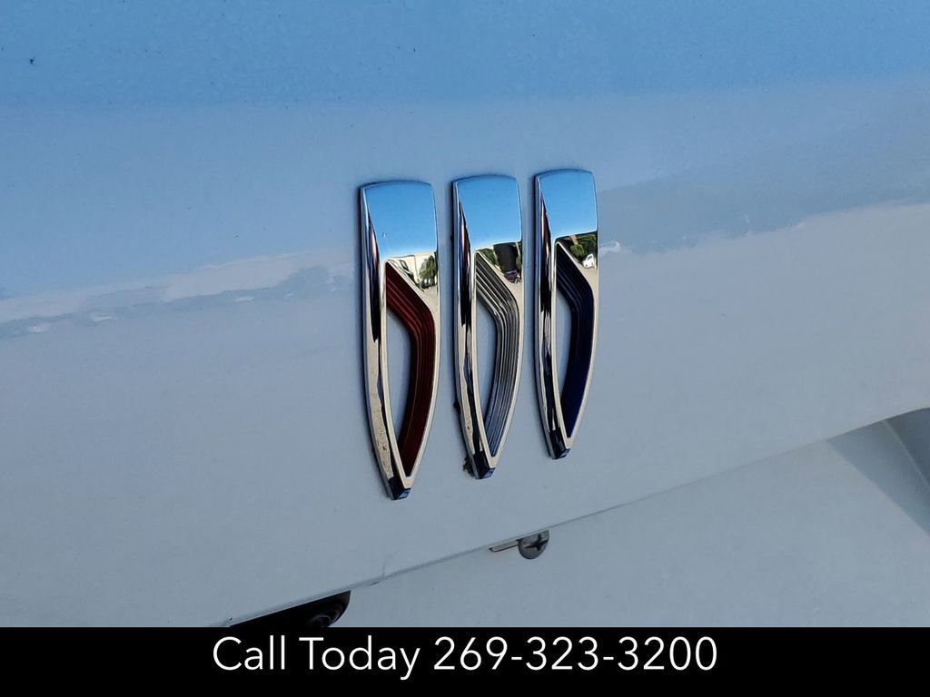 New 2025 Buick Envision Preferred image 32