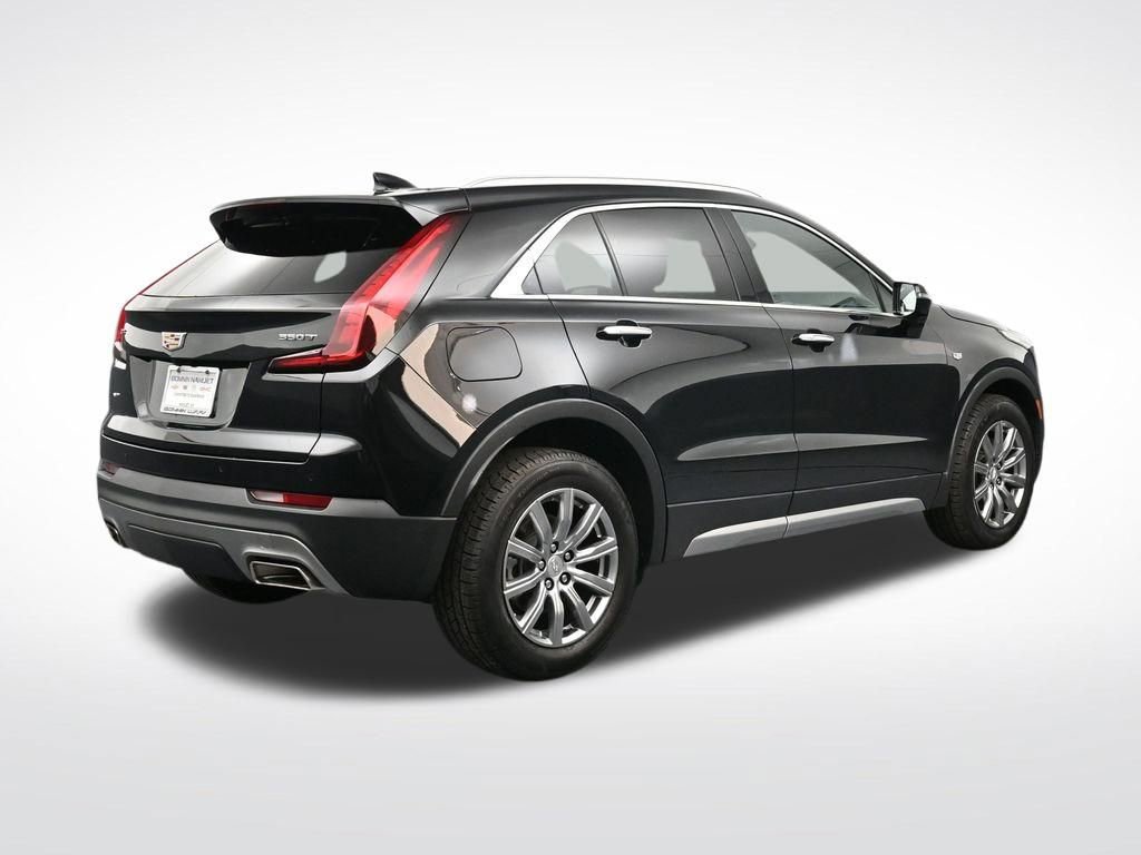 Certified 2023 Cadillac XT4 Premium Luxury w/ Cold Weather Package AWD/4WD image 5