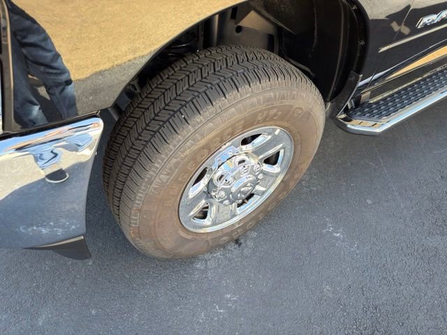 Used 2024 RAM 2500 Big Horn w/ Bed Utility Group image 6