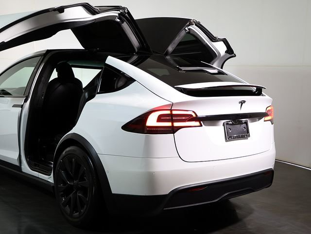 Used 2023 Tesla Model X AWD/4WD image 16