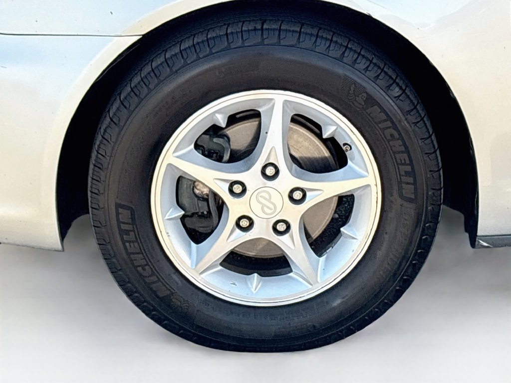 Used 2004 Toyota Camry LE FWD image 27