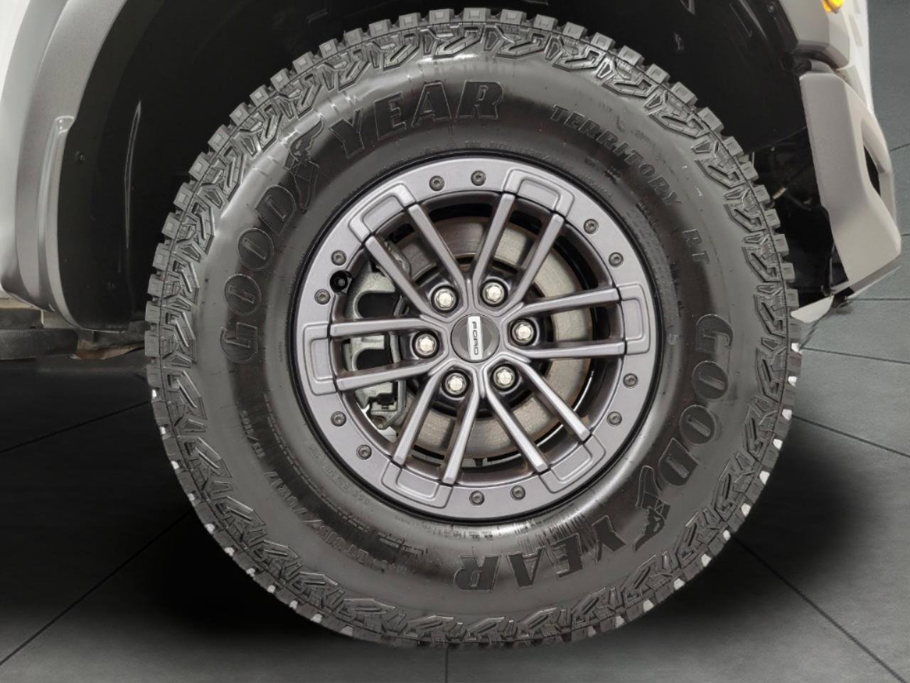 Used 2020 Ford F150 Raptor w/ Equipment Group 802A Luxury AWD/4WD image 4