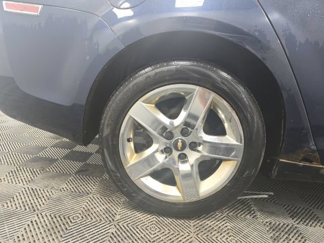 Used 2010 Chevrolet Malibu LT w/ Power Convenience Package FWD image 7