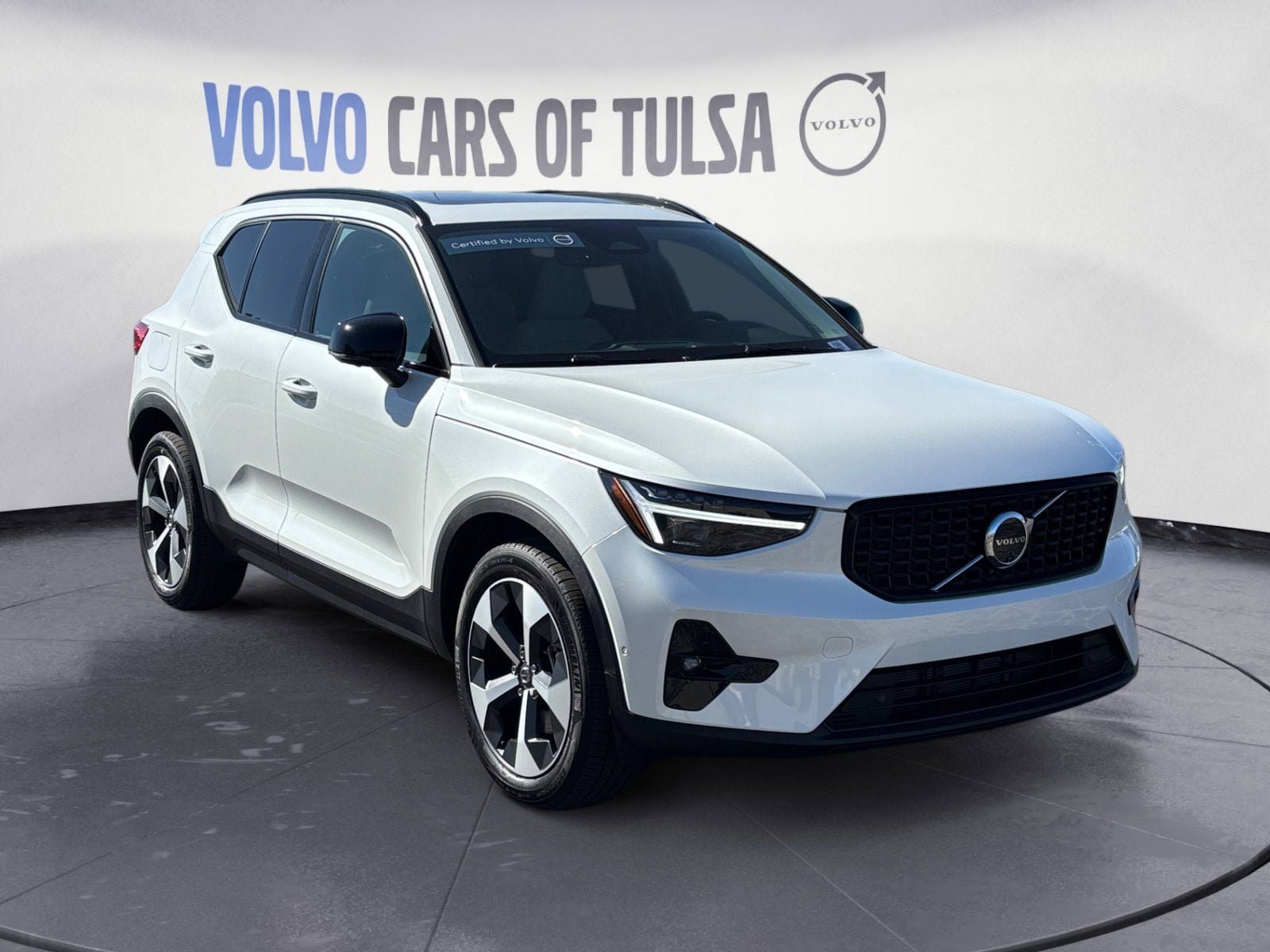 New 2026 Volvo XC40 B5 Plus w/ Protection Package Premier AWD/4WD image 7