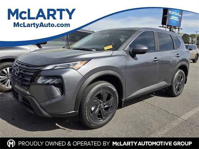 Used 2026 Nissan Rogue SV w/ Cold Weather Package image 1