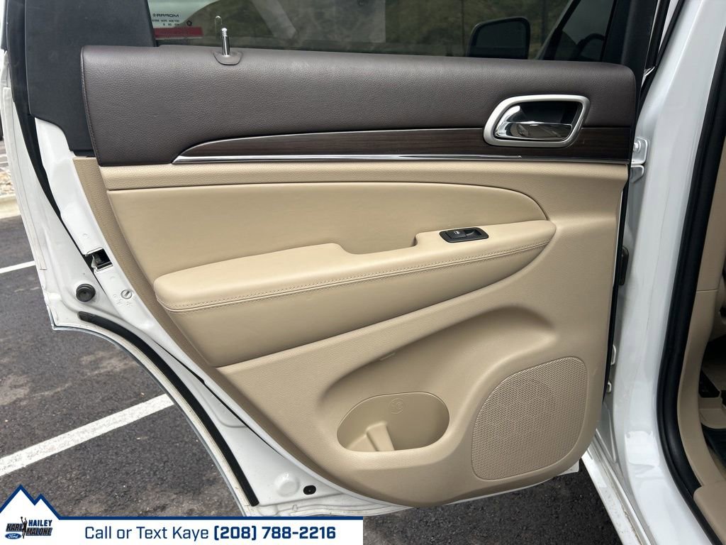 Used 2018 Jeep Grand Cherokee Overland image 13