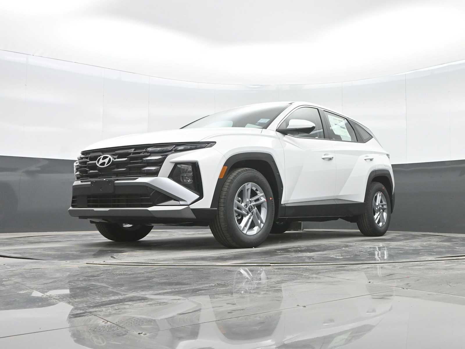 New 2026 Hyundai Tucson SE image 24