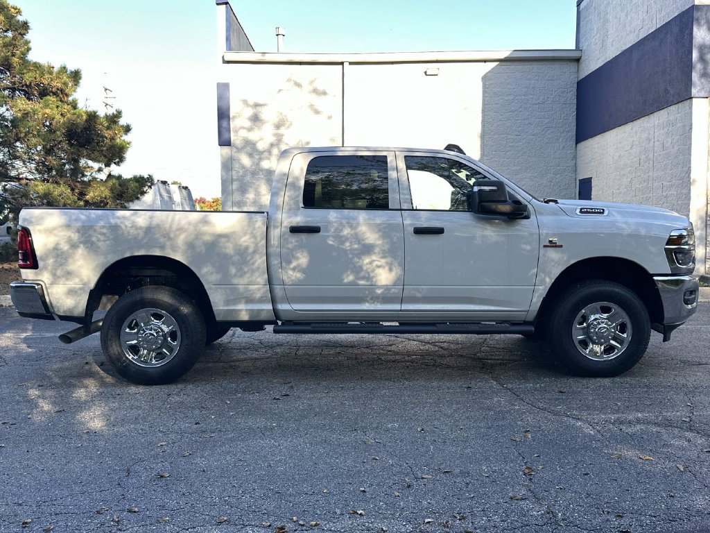 New 2026 RAM 2500 Tradesman AWD/4WD image 2
