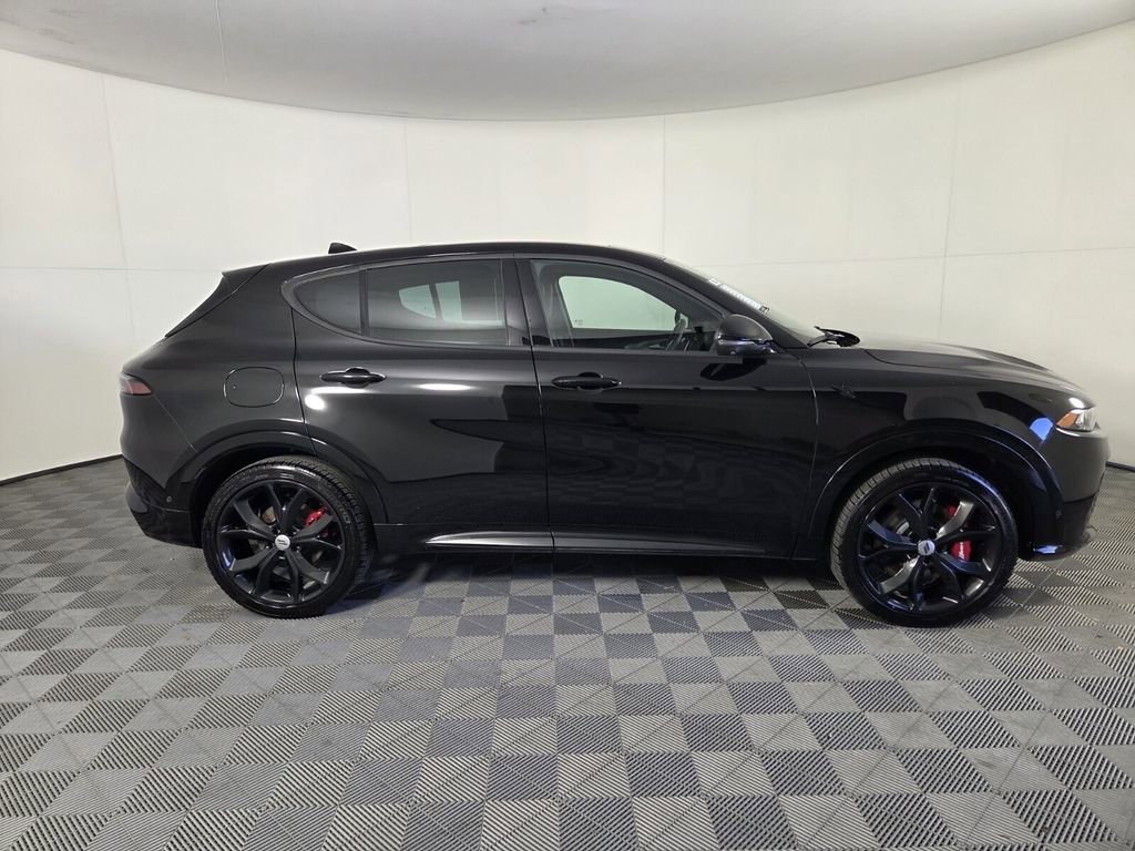 Certified 2025 Dodge Hornet R/T w/ R/T Plus Package image 6