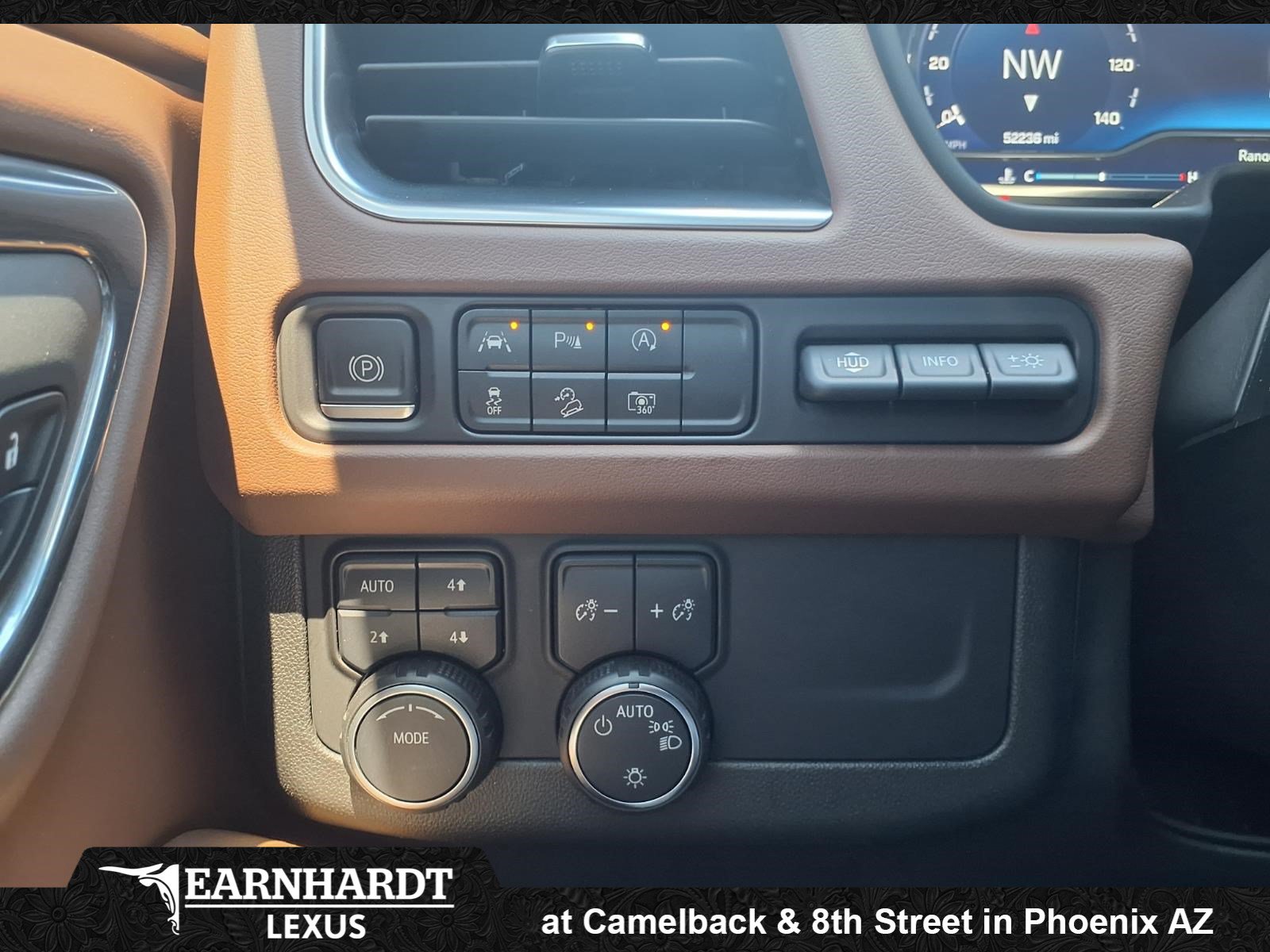 Used 2023 Chevrolet Tahoe High Country AWD/4WD image 27