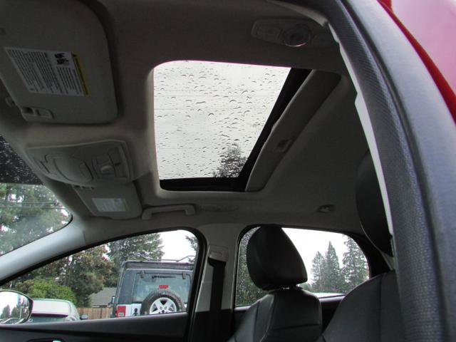 Used 2014 Ford Focus SE w/ Equipment Group 201A image 11