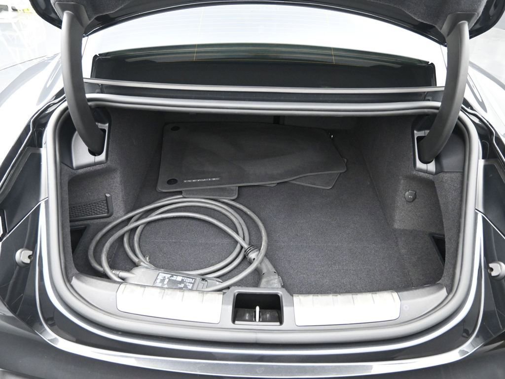 Certified 2020 Porsche Taycan Turbo image 24