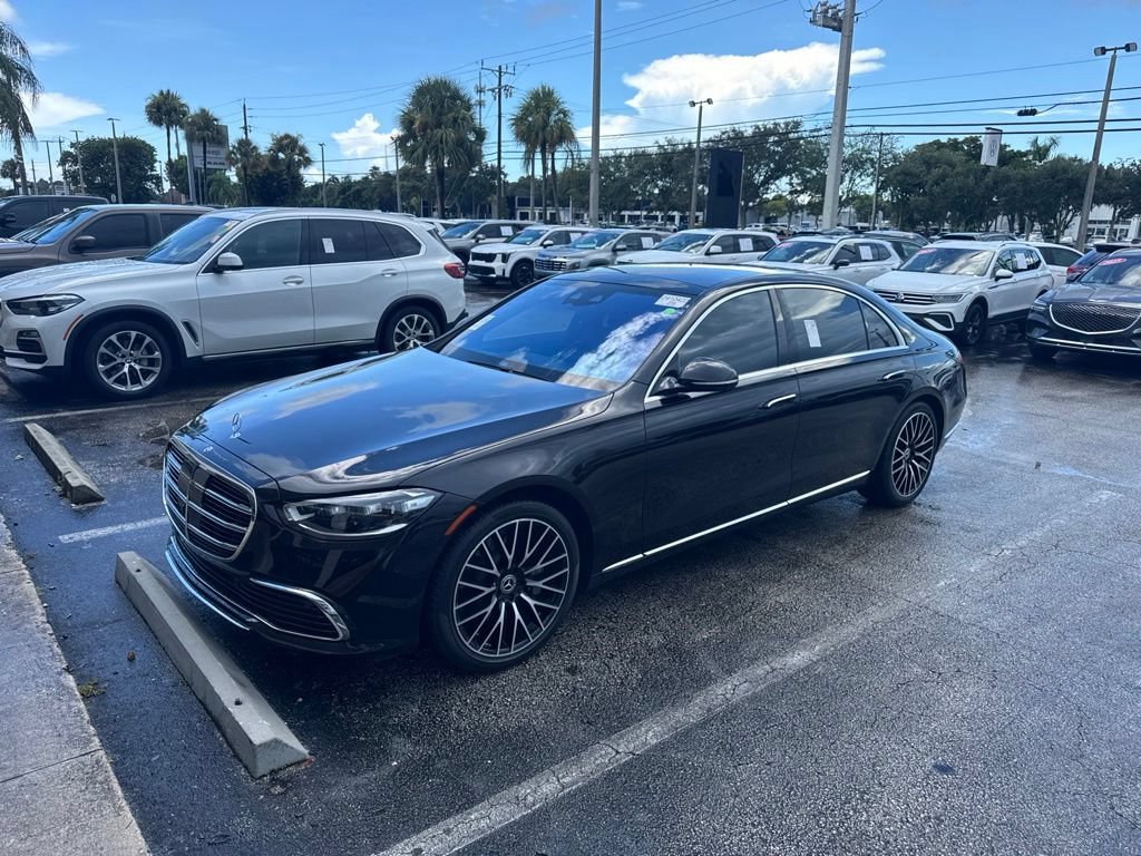 Used 2021 Mercedes-Benz S 580 4MATIC Sedan w/ Warmth & Comfort Package image 22