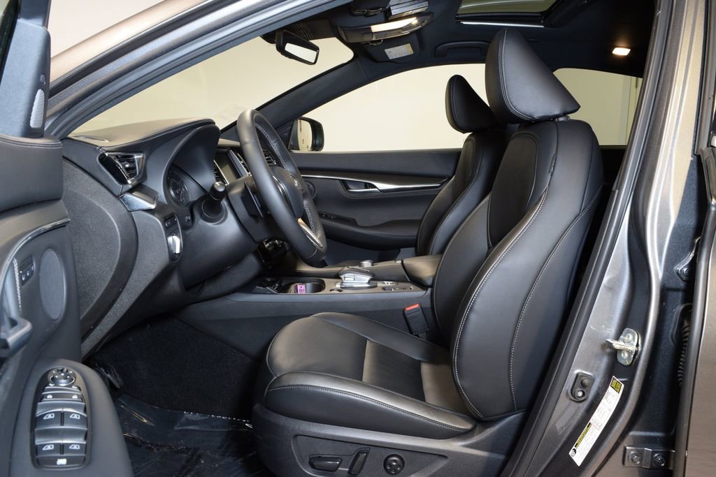 Certified 2025 INFINITI QX55 Luxe w/ Cargo Package image 10