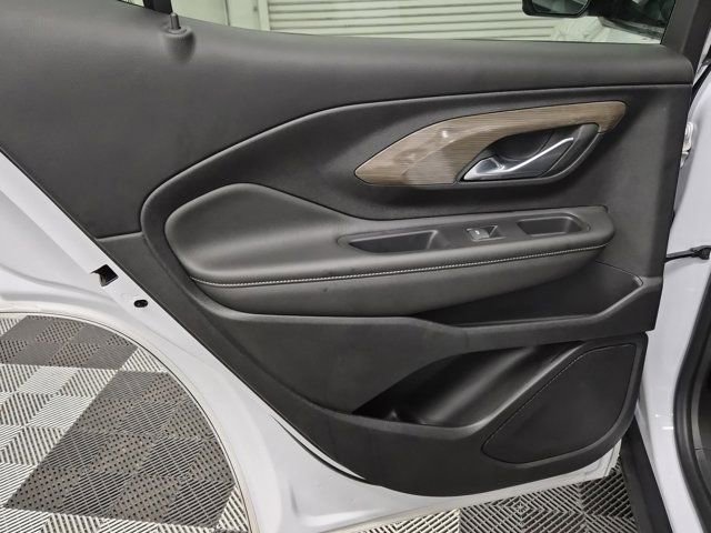 Used 2023 GMC Terrain Denali image 21
