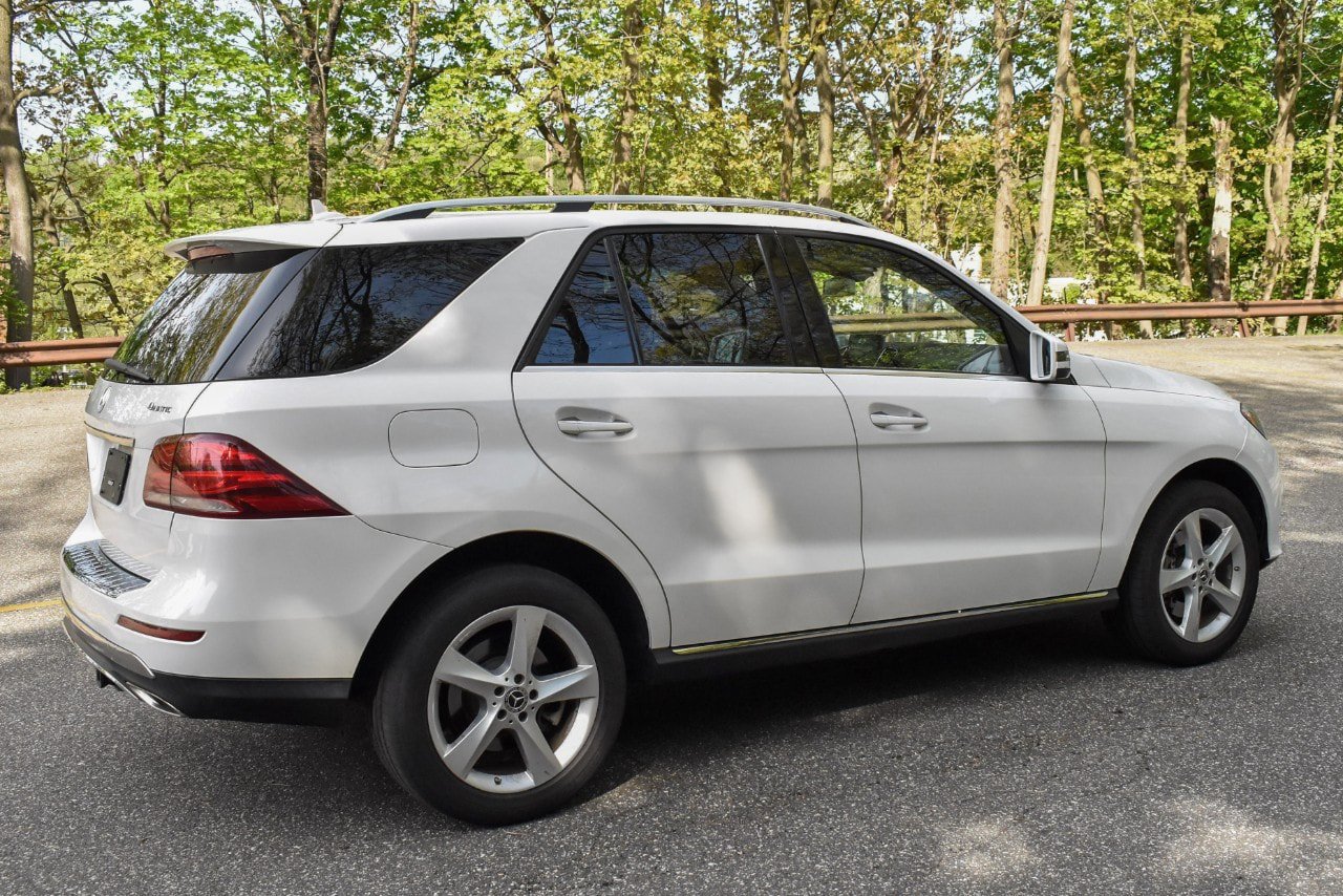 Used 2019 Mercedes-Benz GLE 400 4MATIC image 9