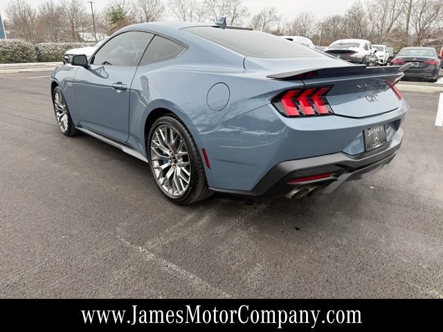 Used 2024 Ford Mustang GT Premium image 8