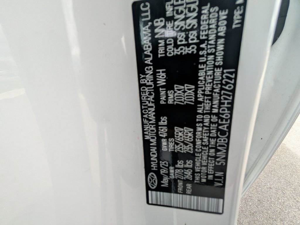 Certified 2023 Hyundai Tucson SEL w/ Winter Package AWD/4WD image 29