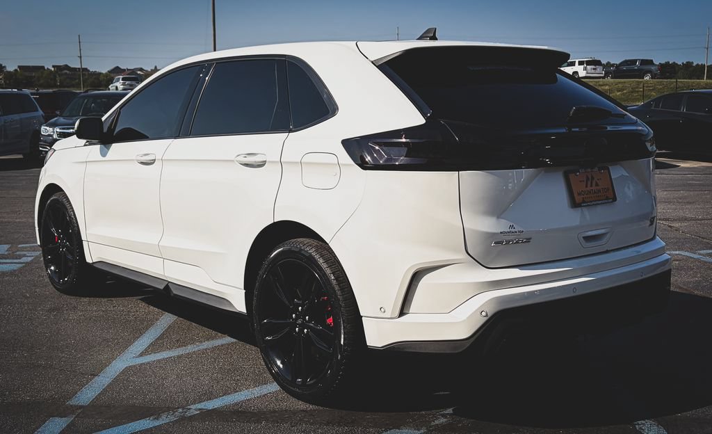 Used 2020 Ford Edge ST w/ Equipment Group 401A AWD/4WD image 27
