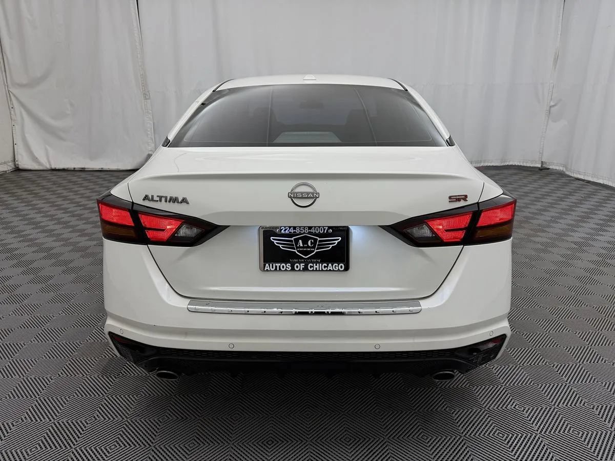 Used 2023 Nissan Altima 2.5 SR FWD image 6